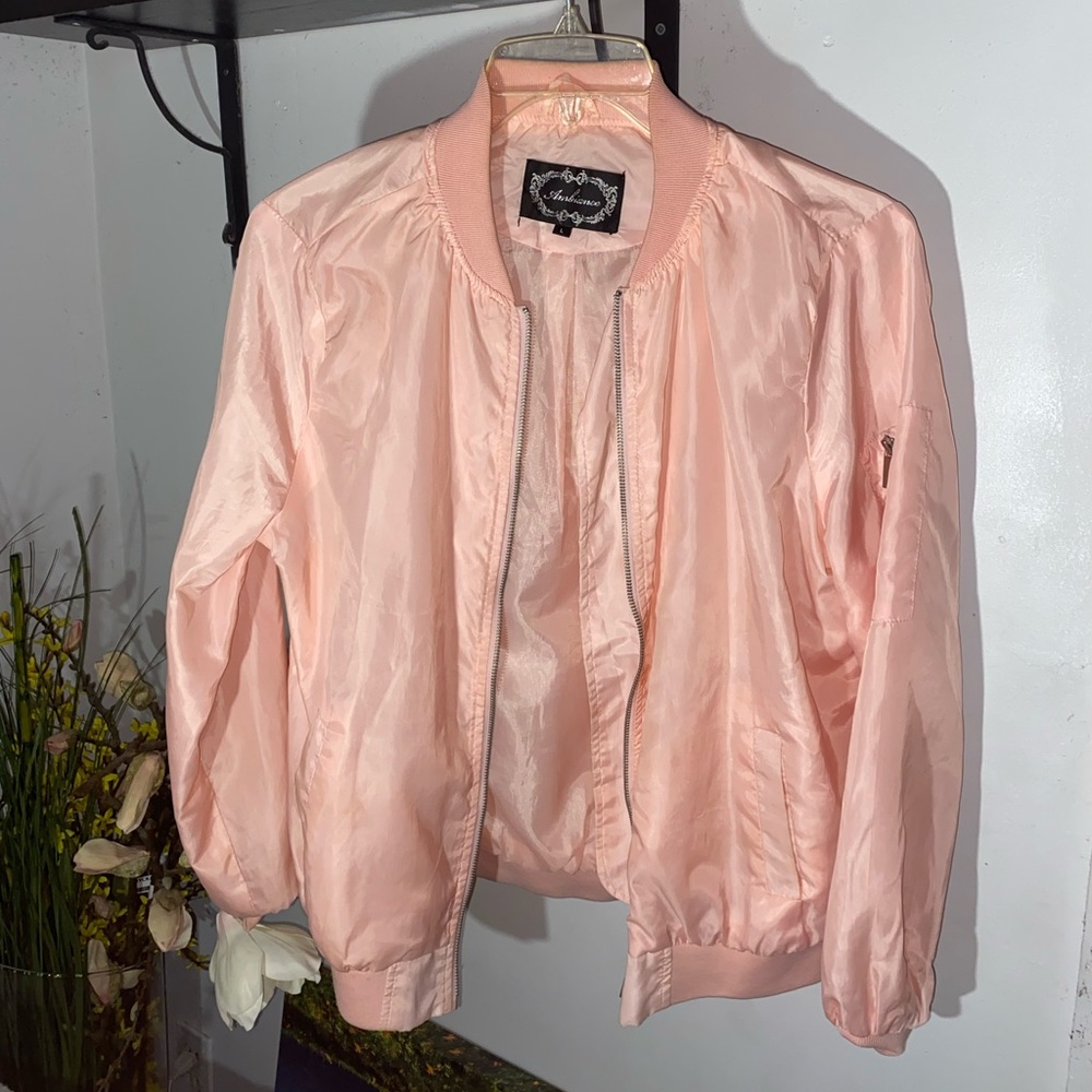 Light weight jacket